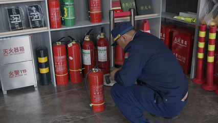 綏化市消防救援支隊開展滅火器專項抽查工作，筑牢消防安全防線